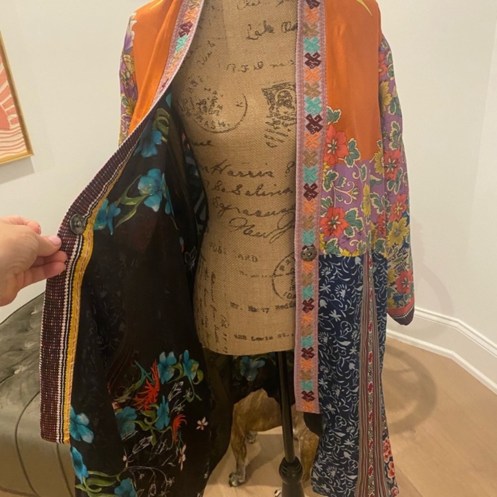 Johnny Was Bianca Silk Reversible Kimono Multi Print Embroidered